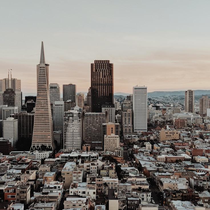 Parents evaluating schools in Spain